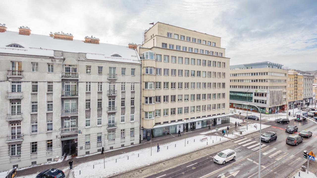 Apartamenty Sun & Snow Bank Polski グディニャ エクステリア 写真